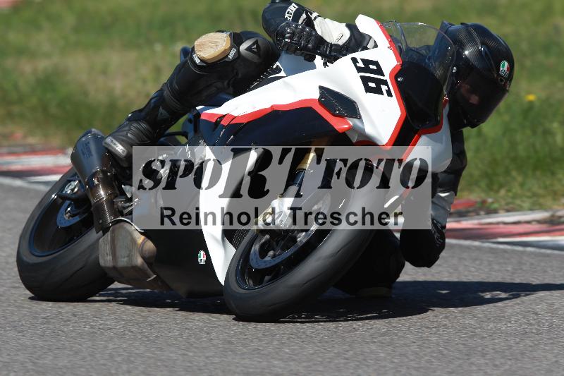 /Archiv-2022/08 17.04.2022 Speer Racing ADR/Gruppe gelb/96